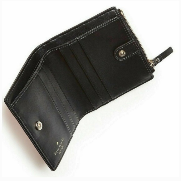 kate spade Yours Truly Adalyn Heart wallet nwt - Picture 4 of 6